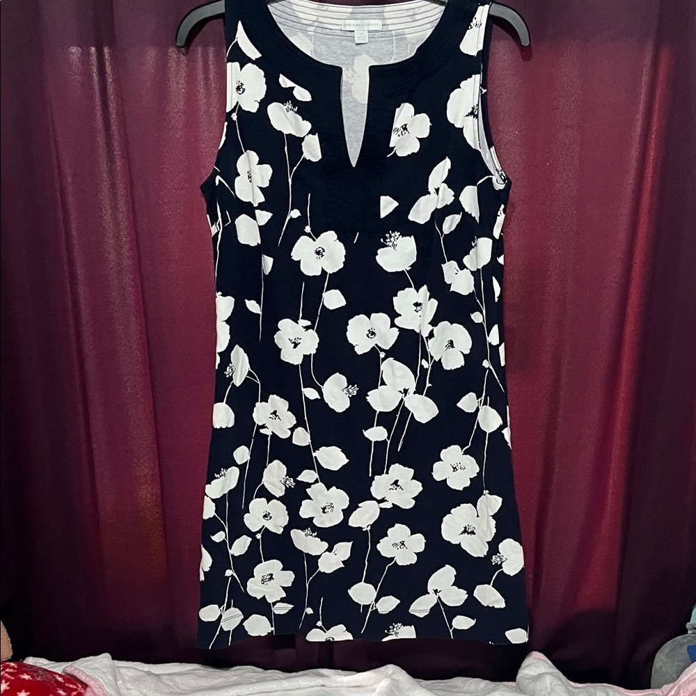 New York & Company Navy and White Floral Mini Dress